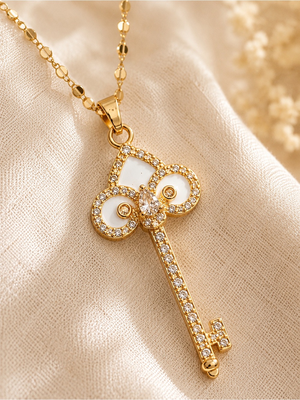18K Gold Plated Crystal Key Necklace Waterproof Stainless Steel